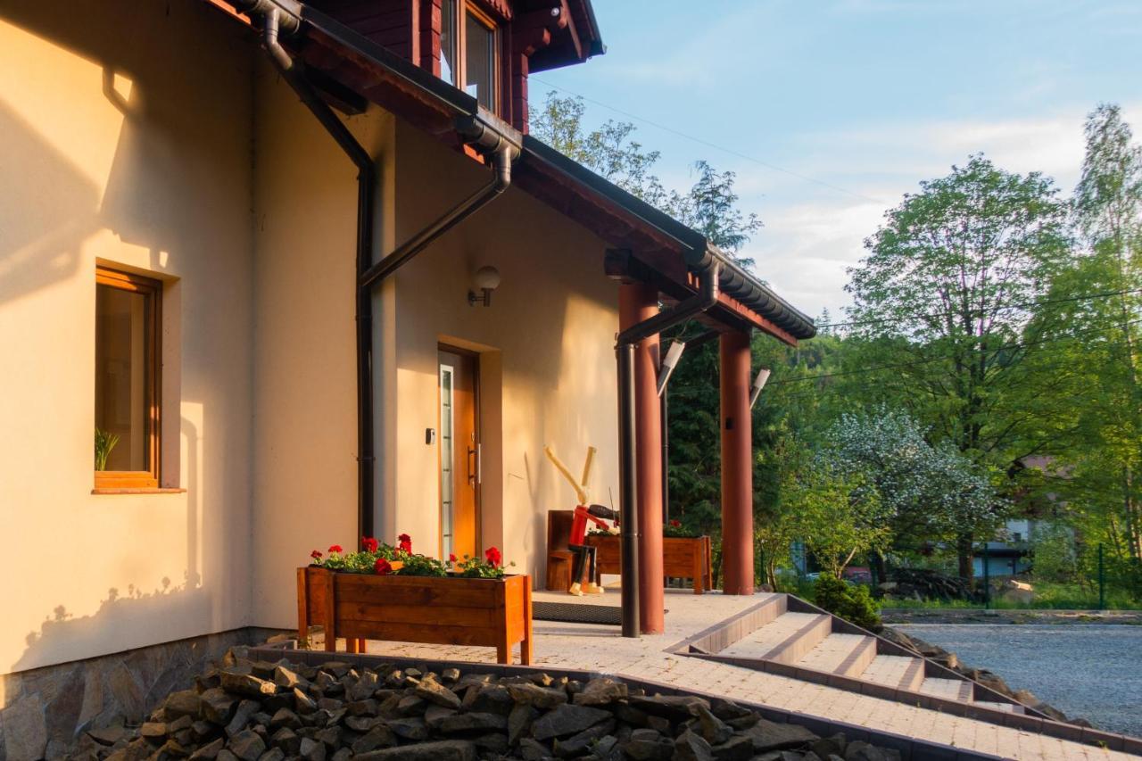 Apartamenty Sadowy วีสวา ภายนอก รูปภาพ